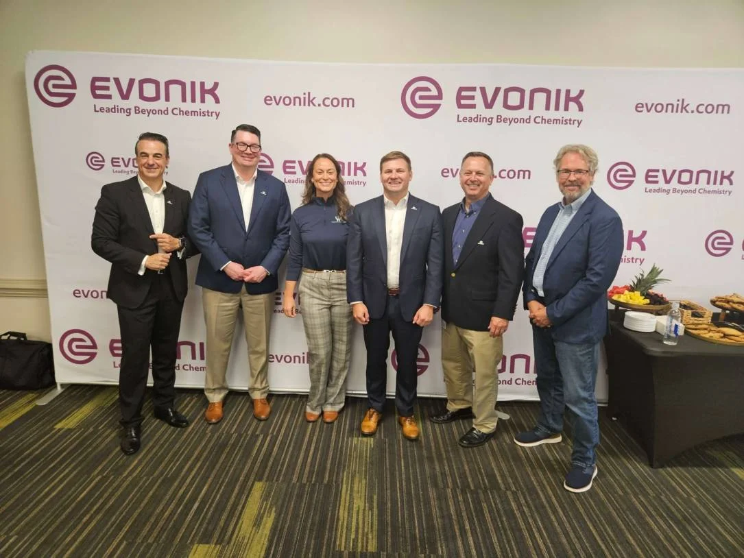 Evonik's Leadership Team and Representatives of ACC